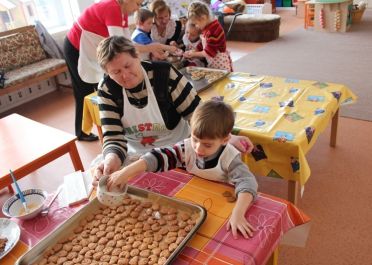 Kalėdinių sausainių kepyklėlės