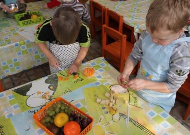 Ugdomoji veikla Mano dantukai švytės kaip perliukai (Boružiukų gr.)