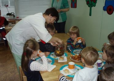 Mamų edukacinė veikla Nykštukų grupėje